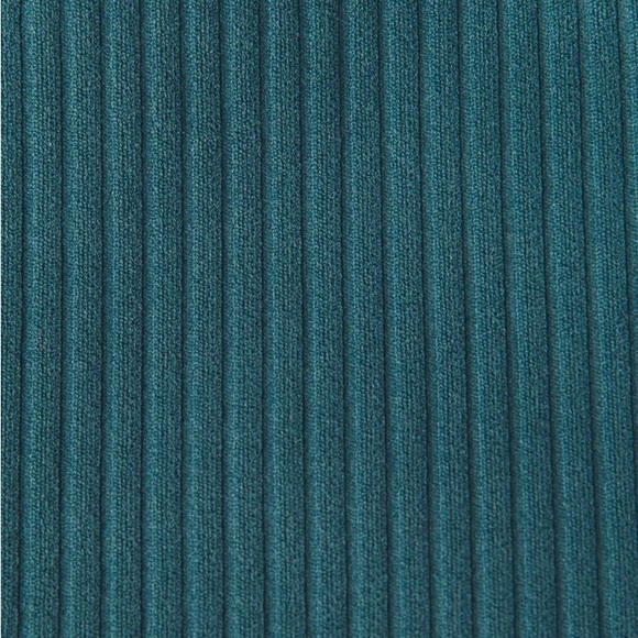 Lululemon Align Ribbed Tank Top in Green Jasper Size 6 - Picture 4 of 9